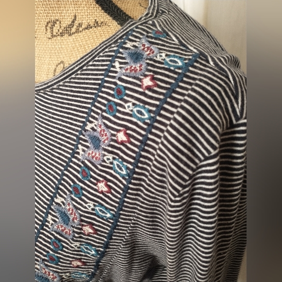 LOFT Striped Embroidered Bell Sleeve Peasant Boho Hippie Top Large - Picture 3 of 10